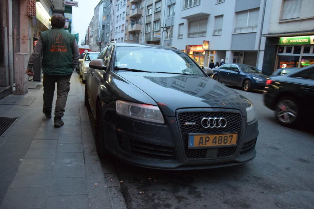 651520RS62406.jpg