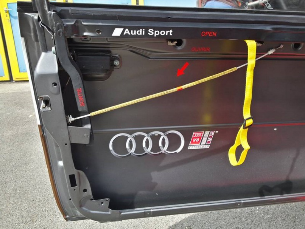 651574audia3rsv8quattro005.jpg