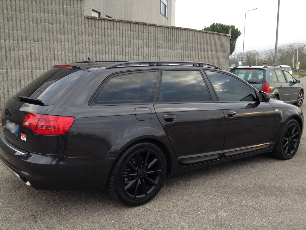 652556527AUDIA6C6ALLROAD.jpg