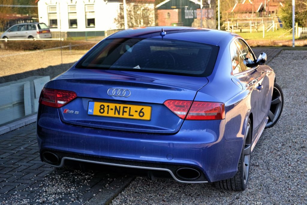 652672AUDIRS5760.jpg