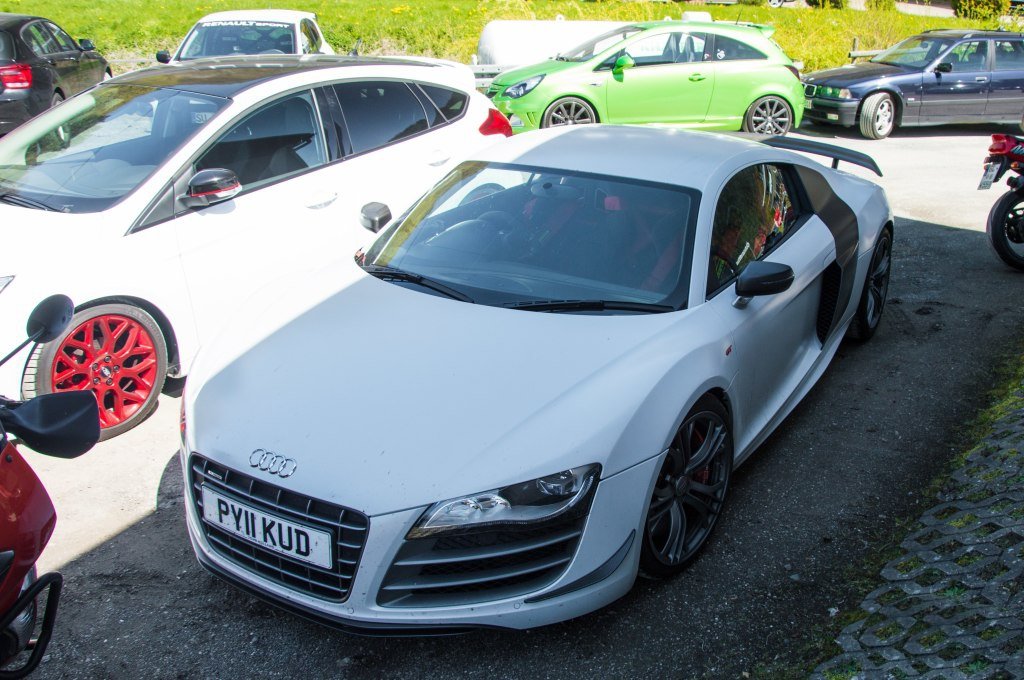 653909R8GT1664.jpg