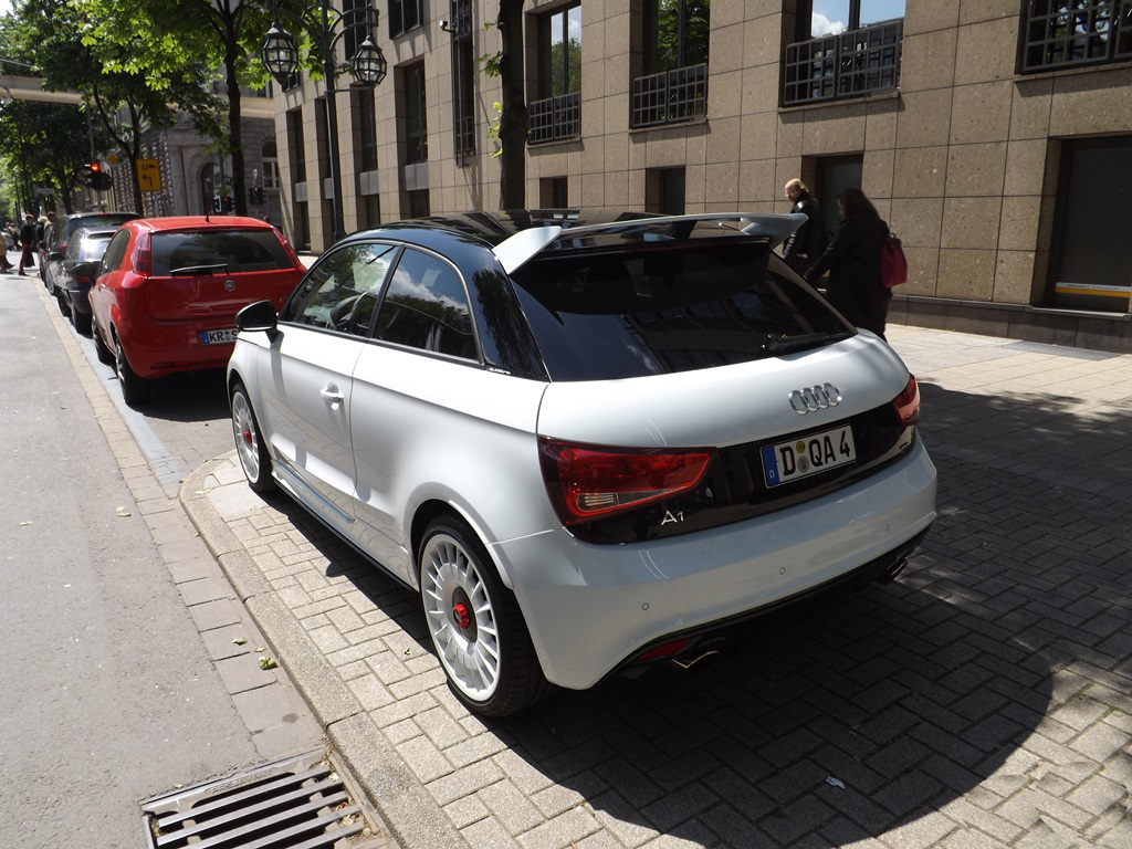 653932A1QUATTRO376.jpg
