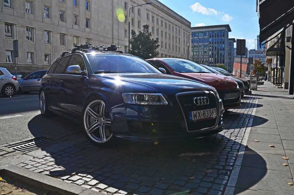 656014RS62293.jpg