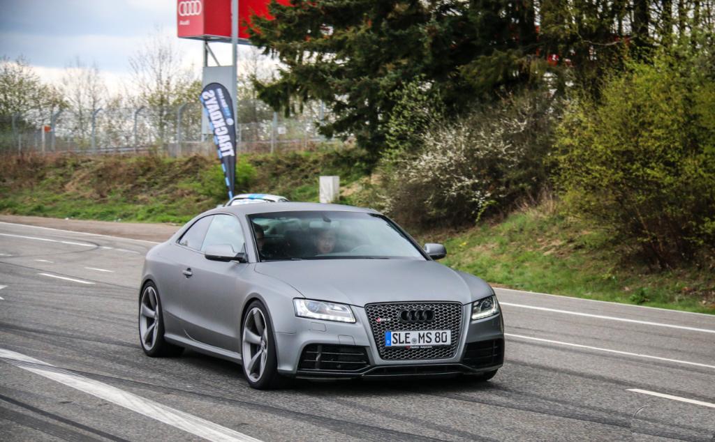 656093AUDIRS53208.jpg
