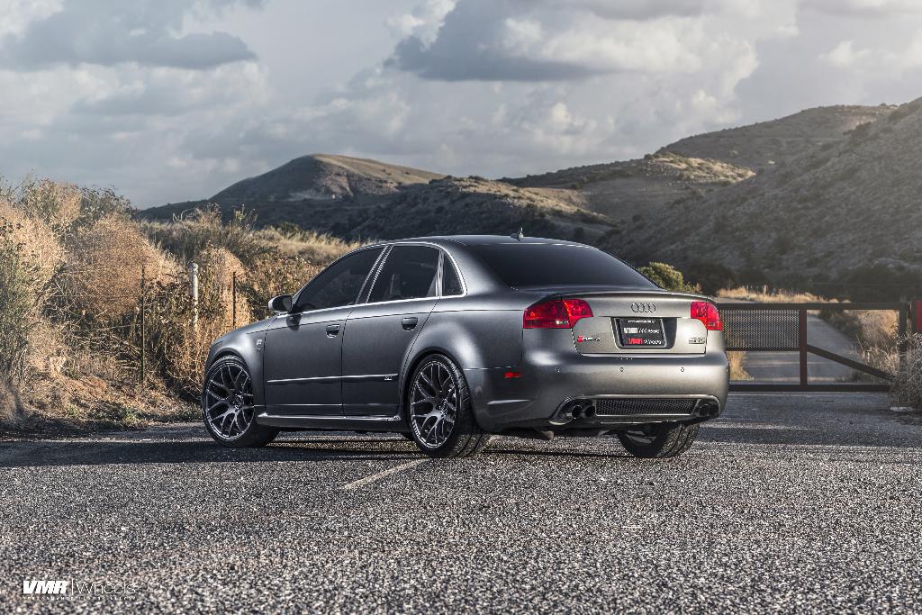 656933AUDIWHEELS0503CRS4B7.jpg