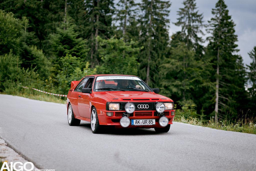 656989URQUATTRO1991.jpg