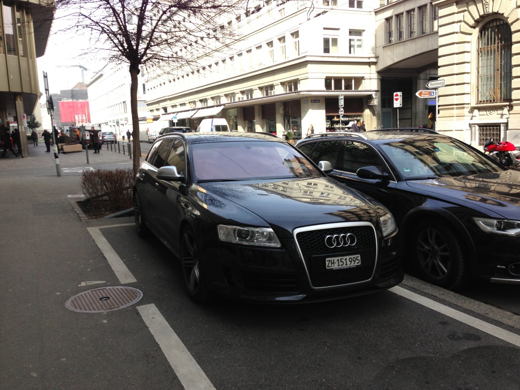 657355RS6675.jpg