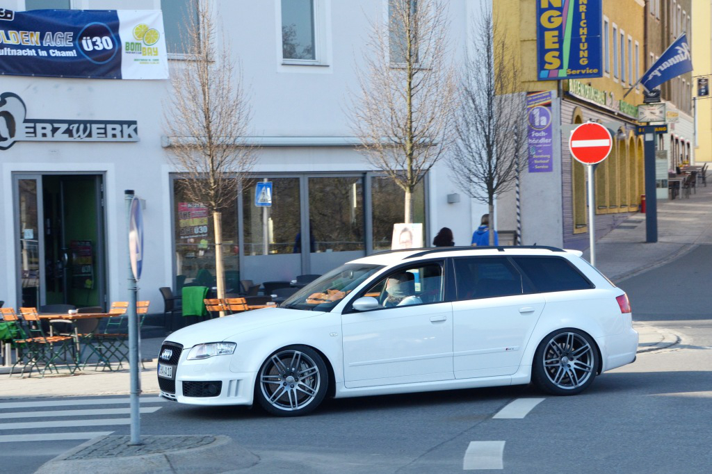 660328AUDIRS41106.jpg