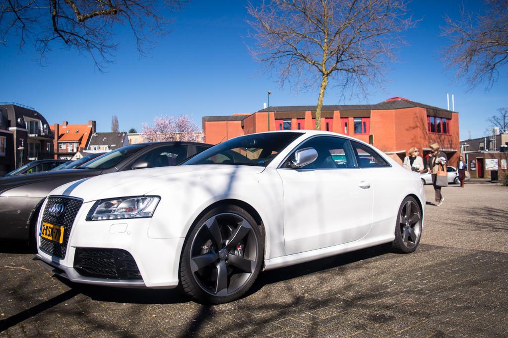 661137AUDIRS53308.jpg