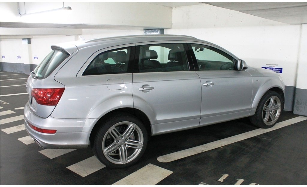 661498511Q7V12.jpg