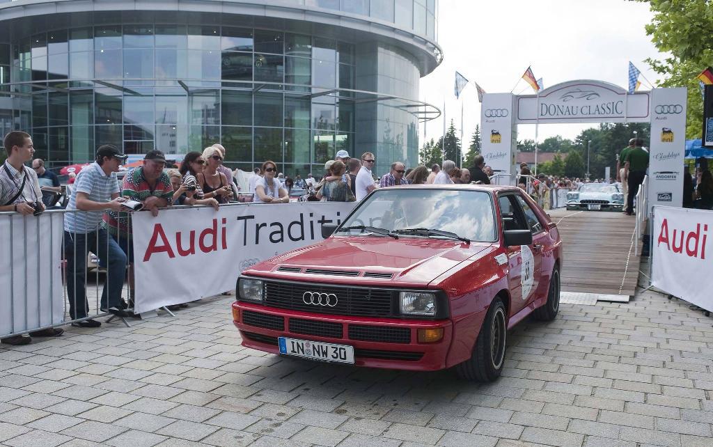 661581URQUATTRO345.jpg