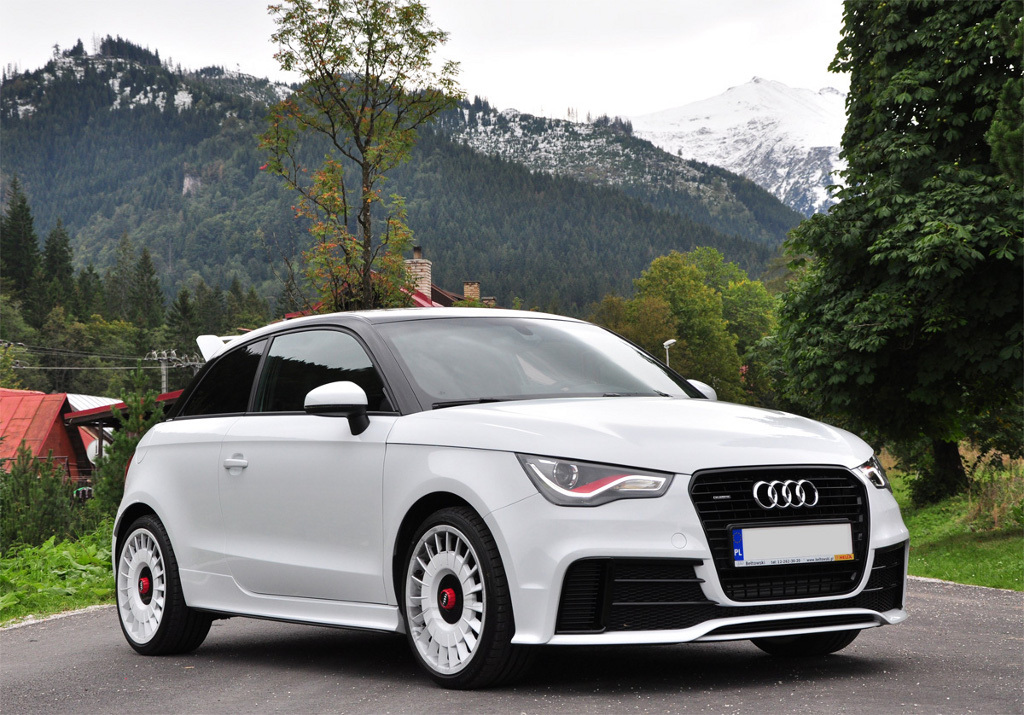 661640A1QUATTRO82.jpg