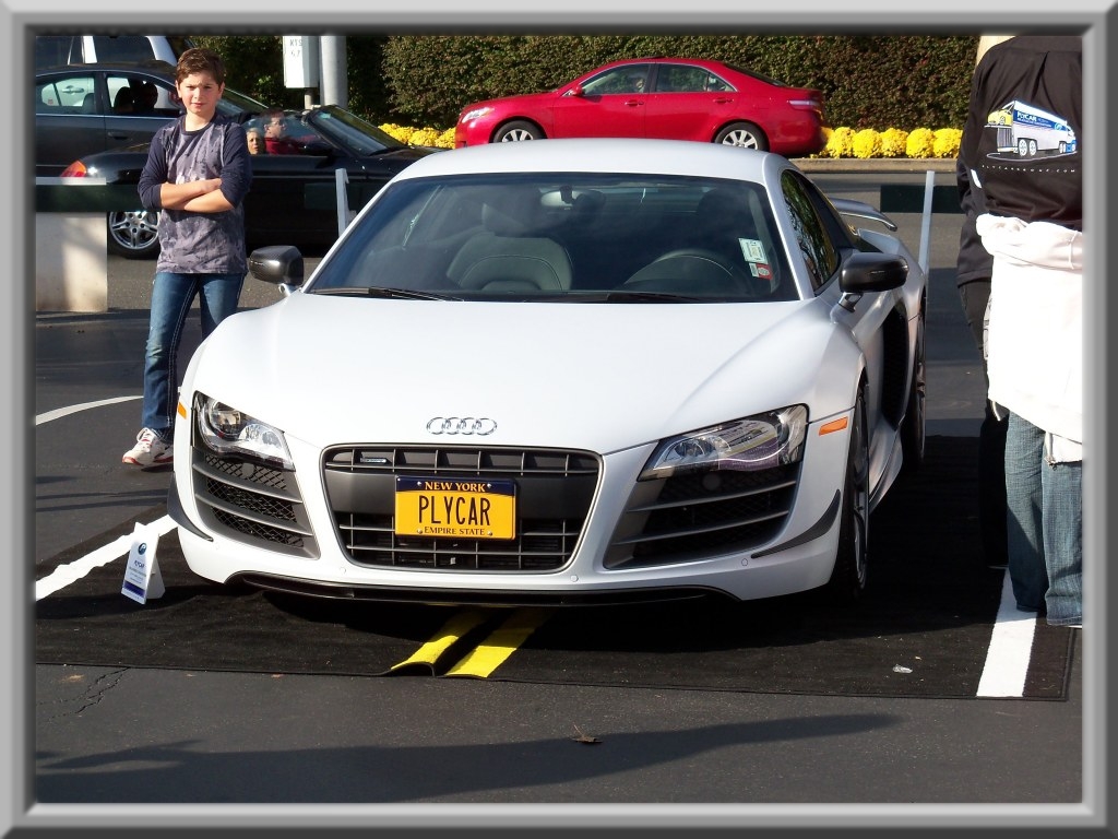 661990R8GT291ESQUIROU.jpg
