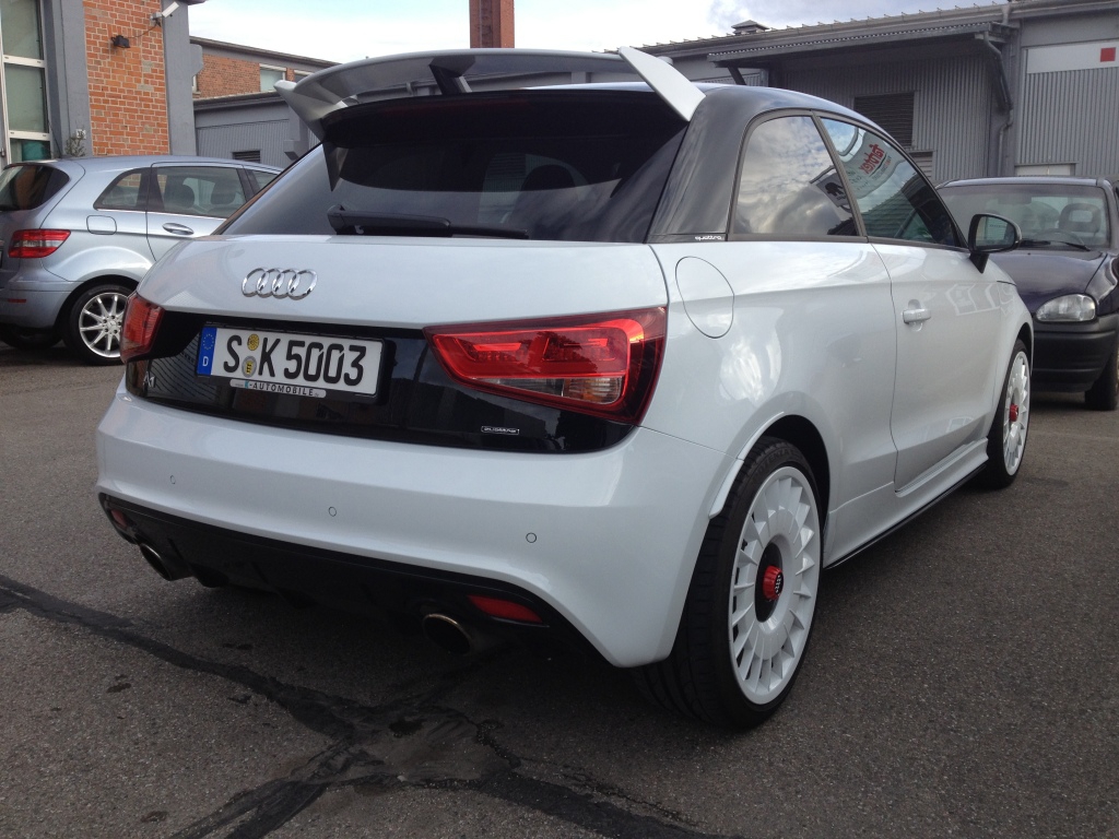662302A1QUATTRO406.jpg