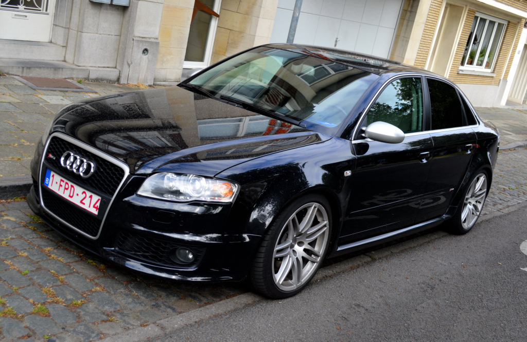 662700AUDIRS42136.jpg