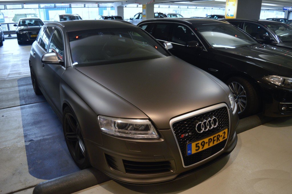 662846RS61906.jpg
