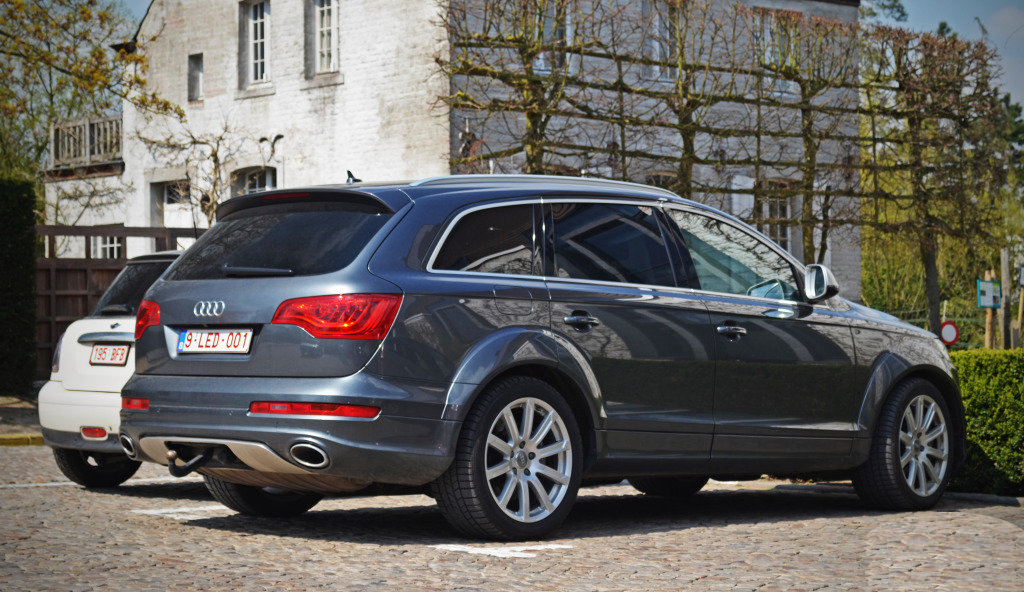 664289812Q7V12.jpg