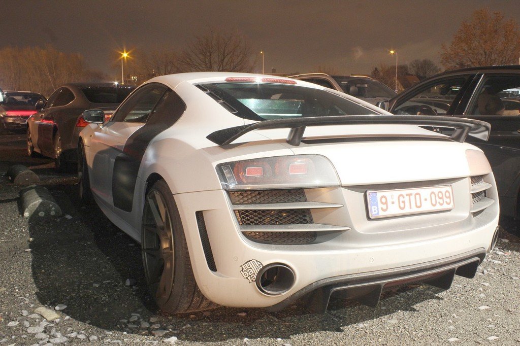 664510R8GT1145.jpg
