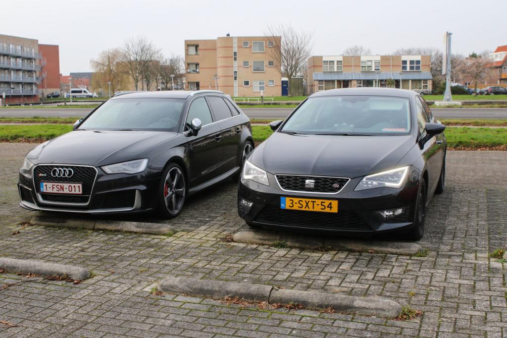 664672RS38V1876.jpg