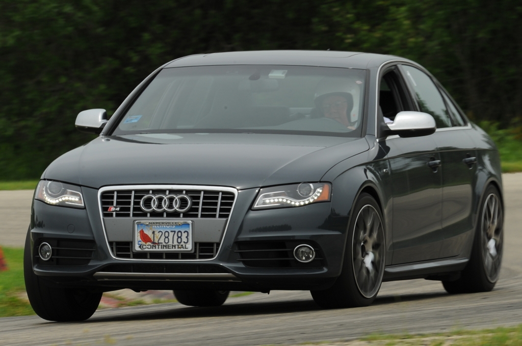 664707173S4ESQUIROU.jpg