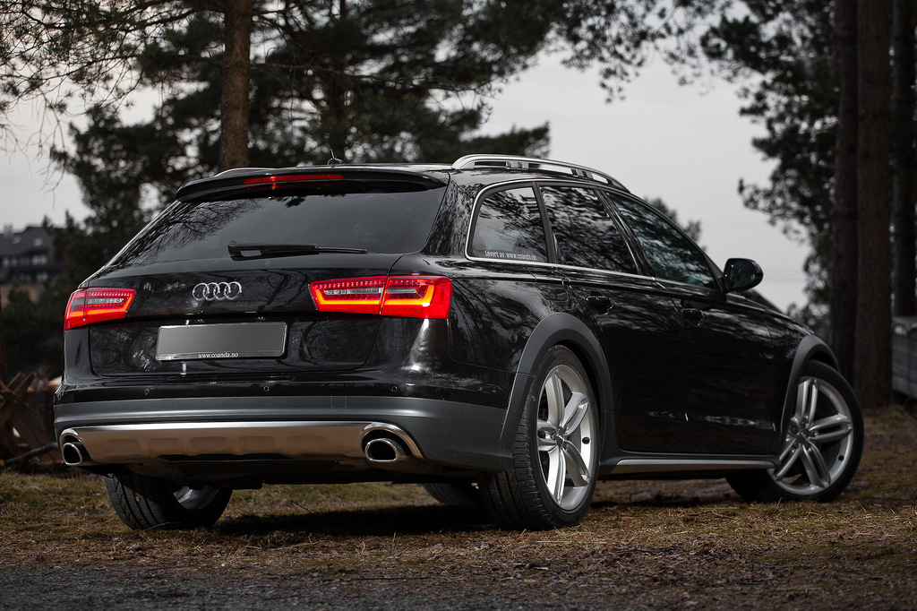 665052403AUDIA6C7ALLROAD.jpg