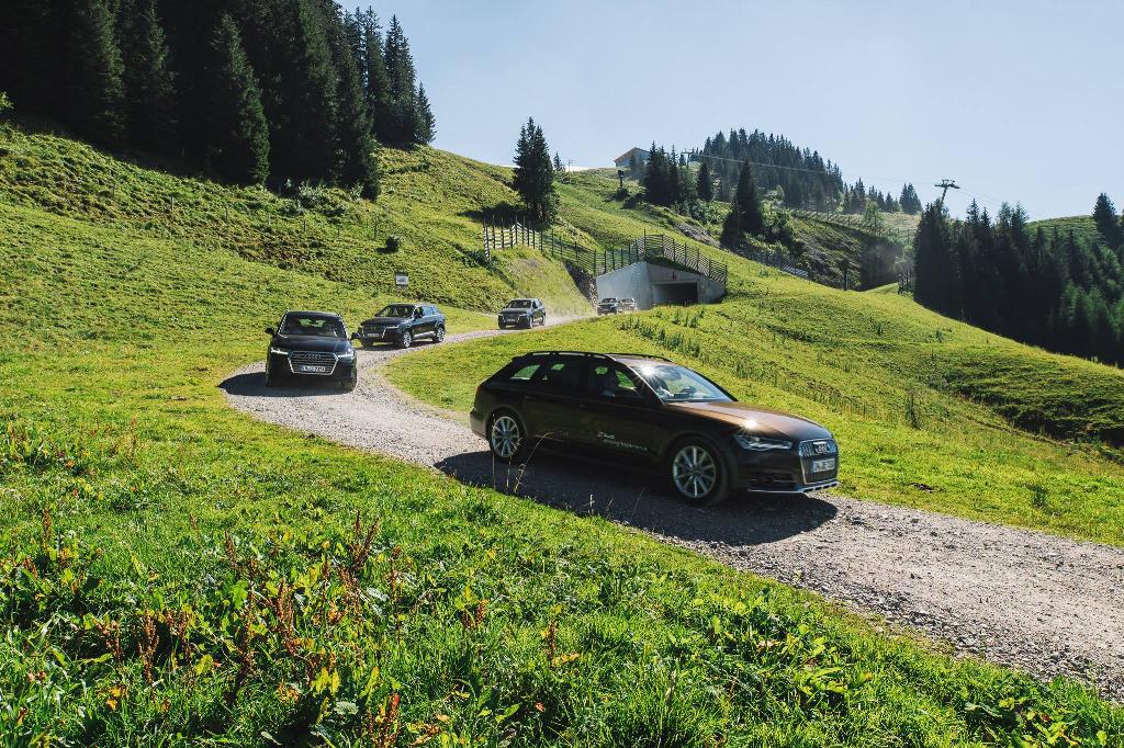 665403944AUDIA6C7ALLROAD.jpg