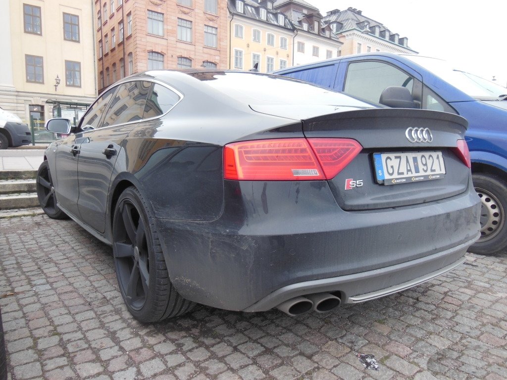 666132167S5SPORTBACK.jpg