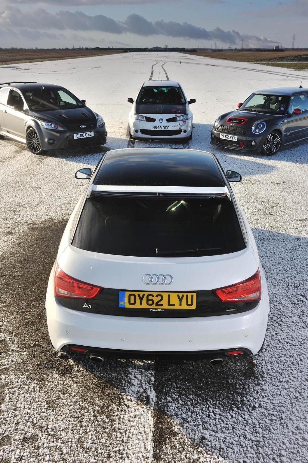 667689A1QUATTRO533.jpg