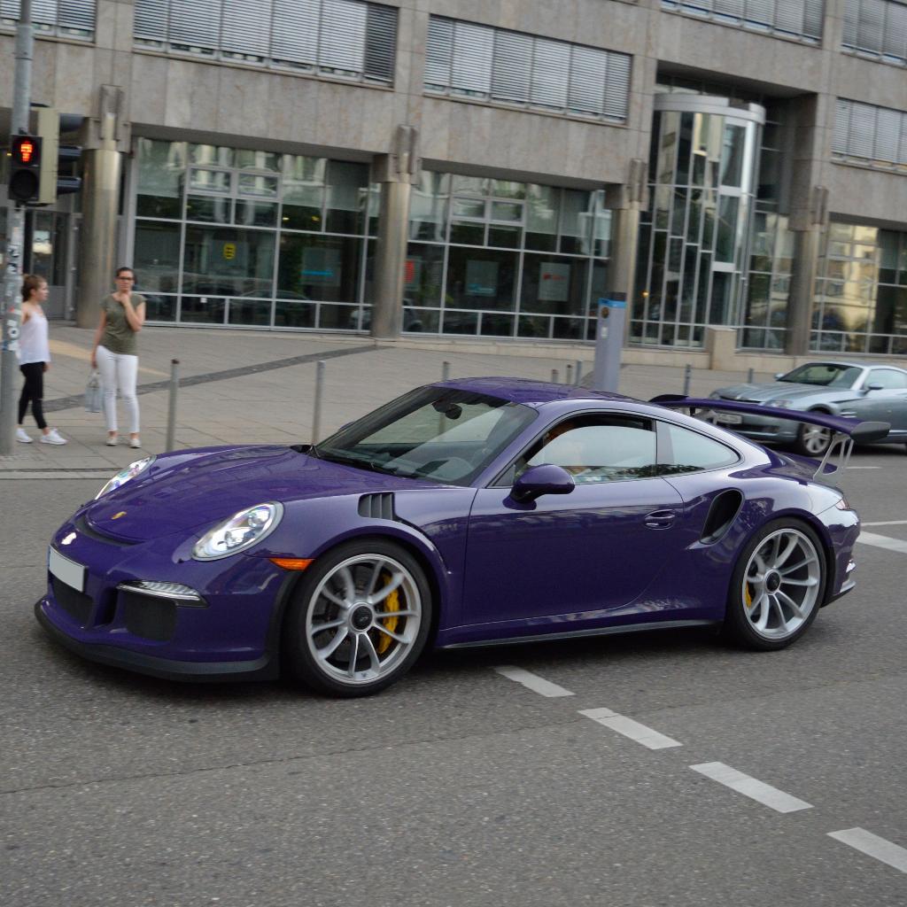 6689210013PORSCHE991GT3RS.jpg