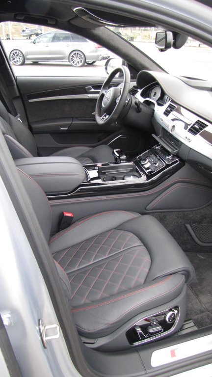 669153AUDIBA118153.jpg