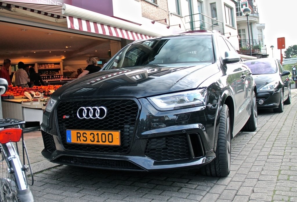 669490RSQ3565.jpg
