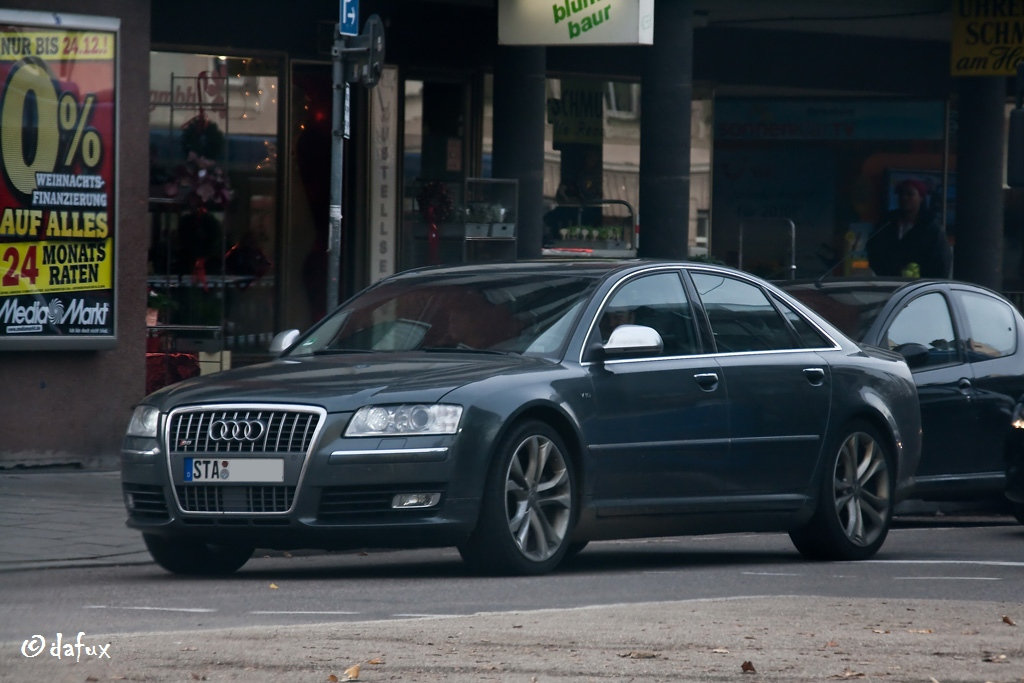 671022250S8ESQUIROU.jpg