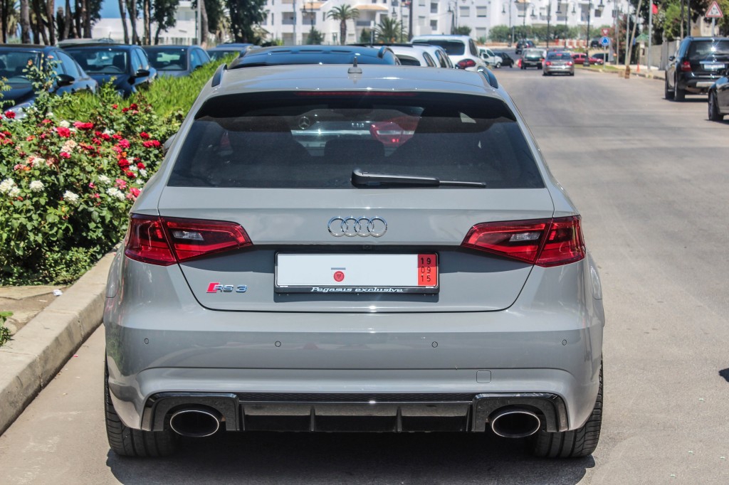 673247RS38V0792.jpg