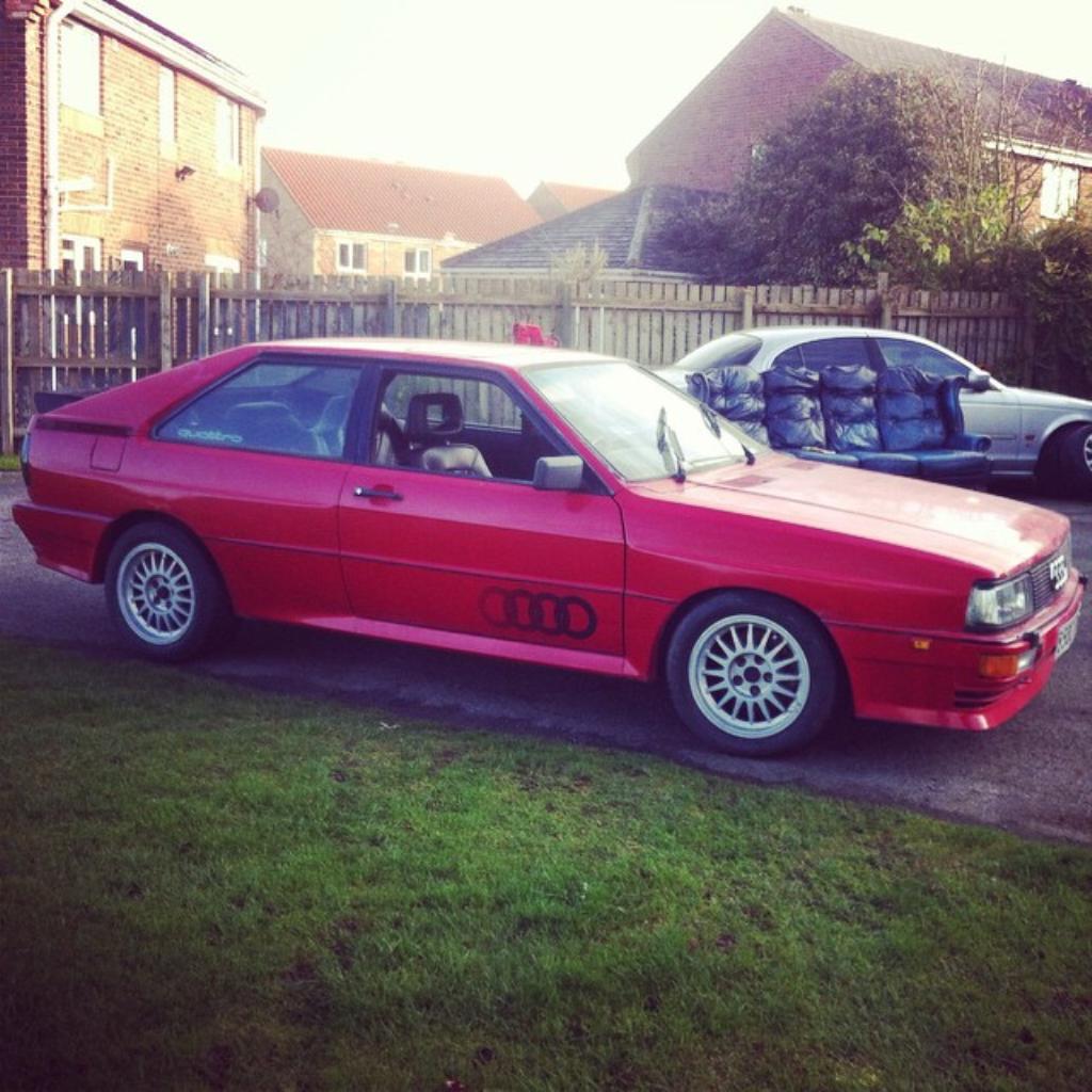 674594URQUATTRO804.jpg