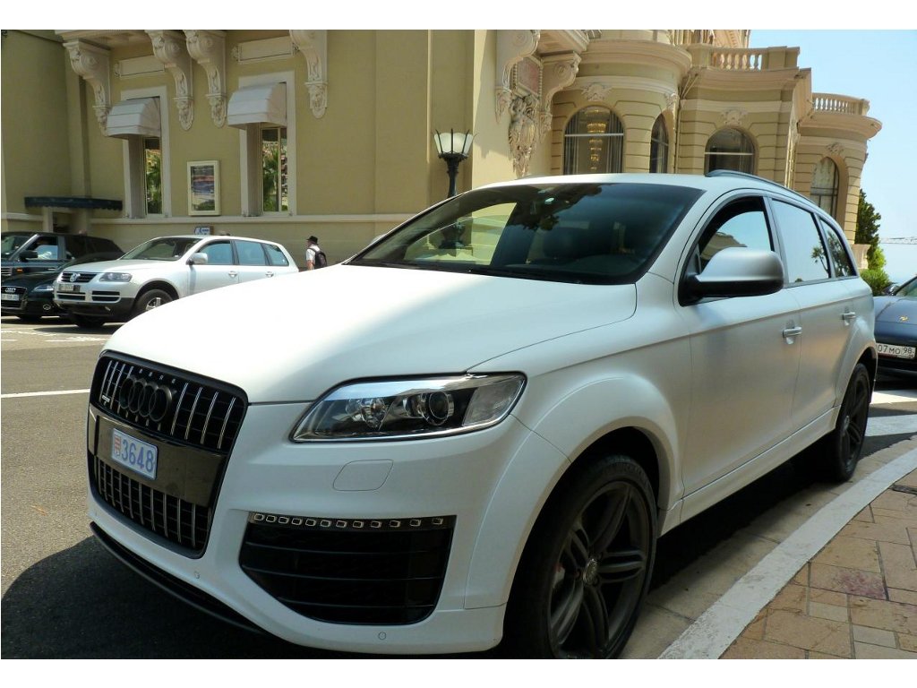 674690480Q7V12.jpg