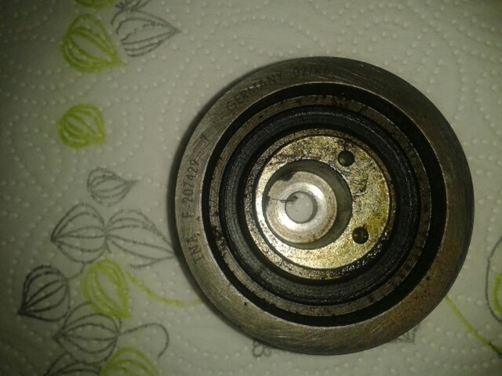 675205P4AED.jpg