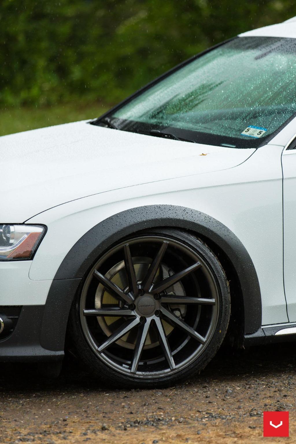 676743AUDIWHEELS0391TA4ALLROAD.jpg