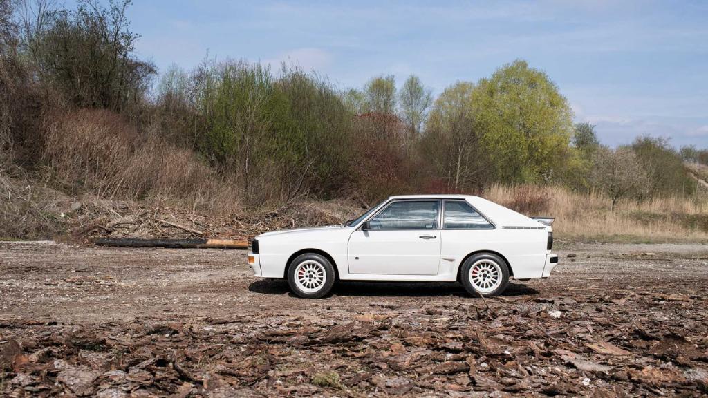 677237URQUATTRO2319.jpg