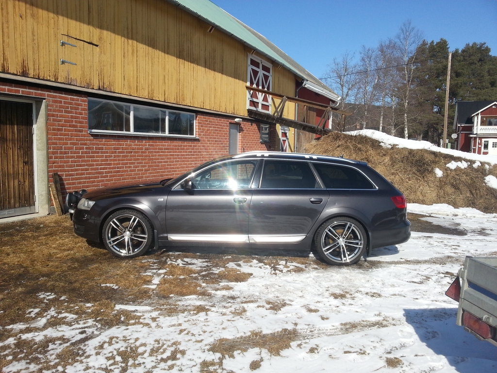677884562AUDIA6C6ALLROAD.jpg