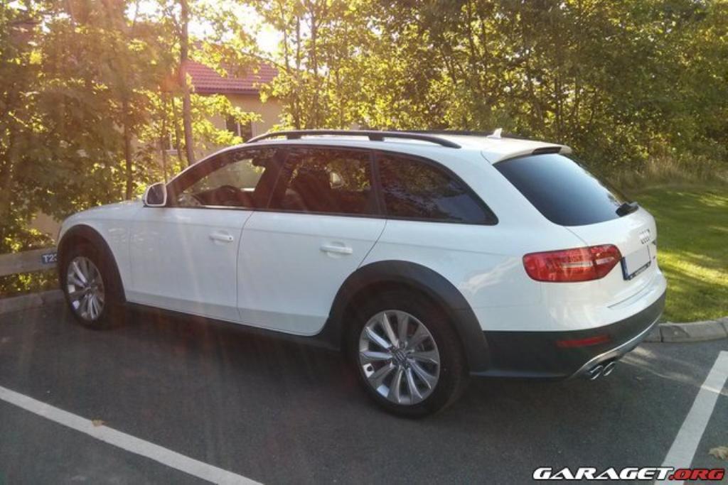 679540944AUDIA4ALLROAD.jpg
