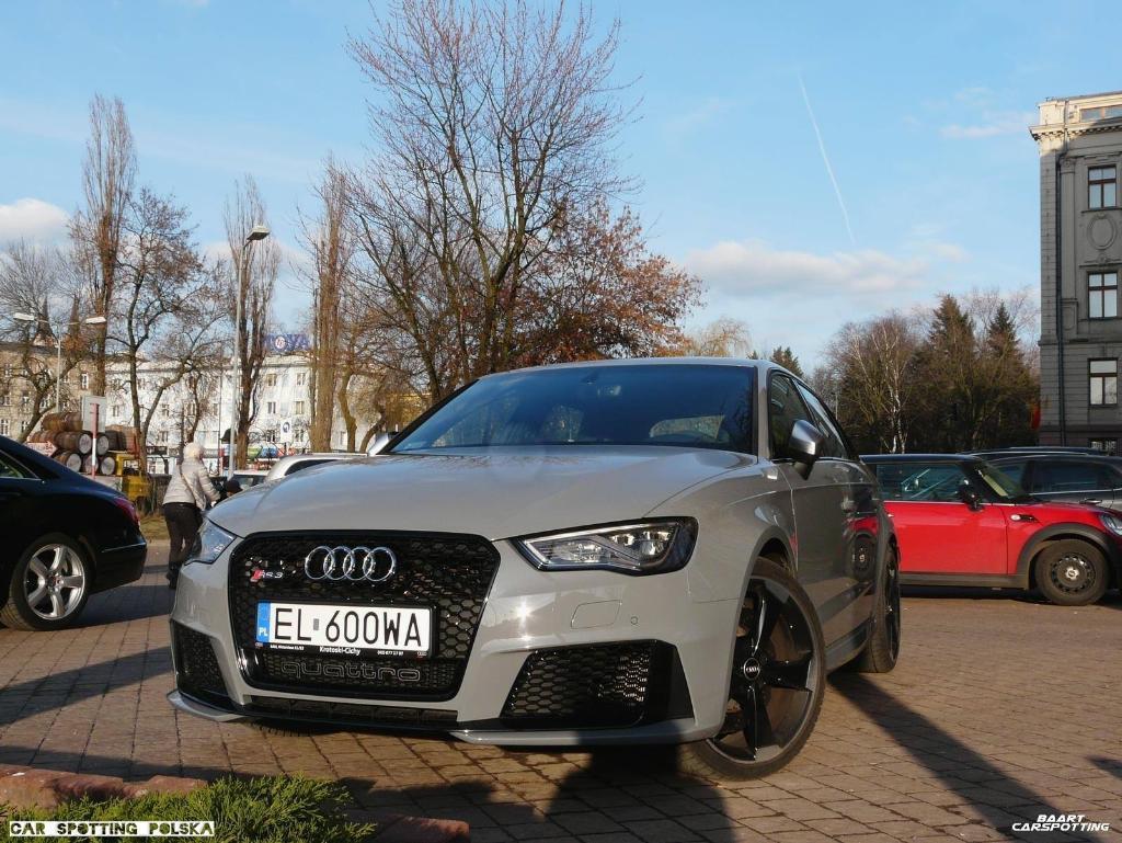 679549RS38V1938.jpg