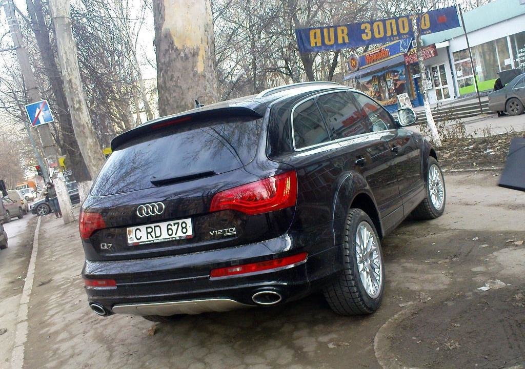 680015Q7V12010212ESQUIROU004.jpg