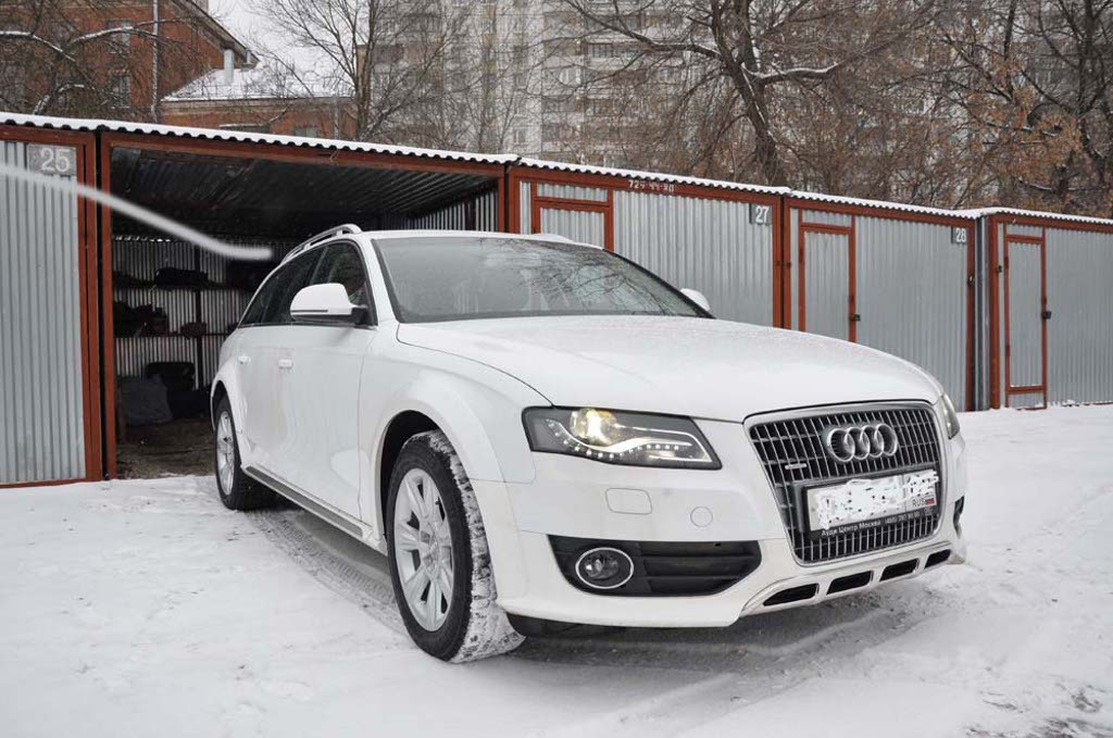 680715360AUDIA4ALLROAD.jpg