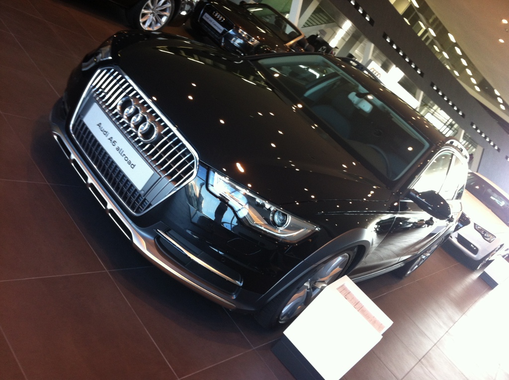 680848189AUDIA6C7ALLROAD.jpg