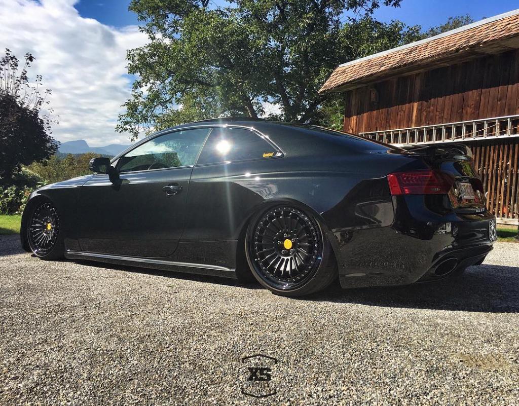 681069AUDIRS52702.jpg