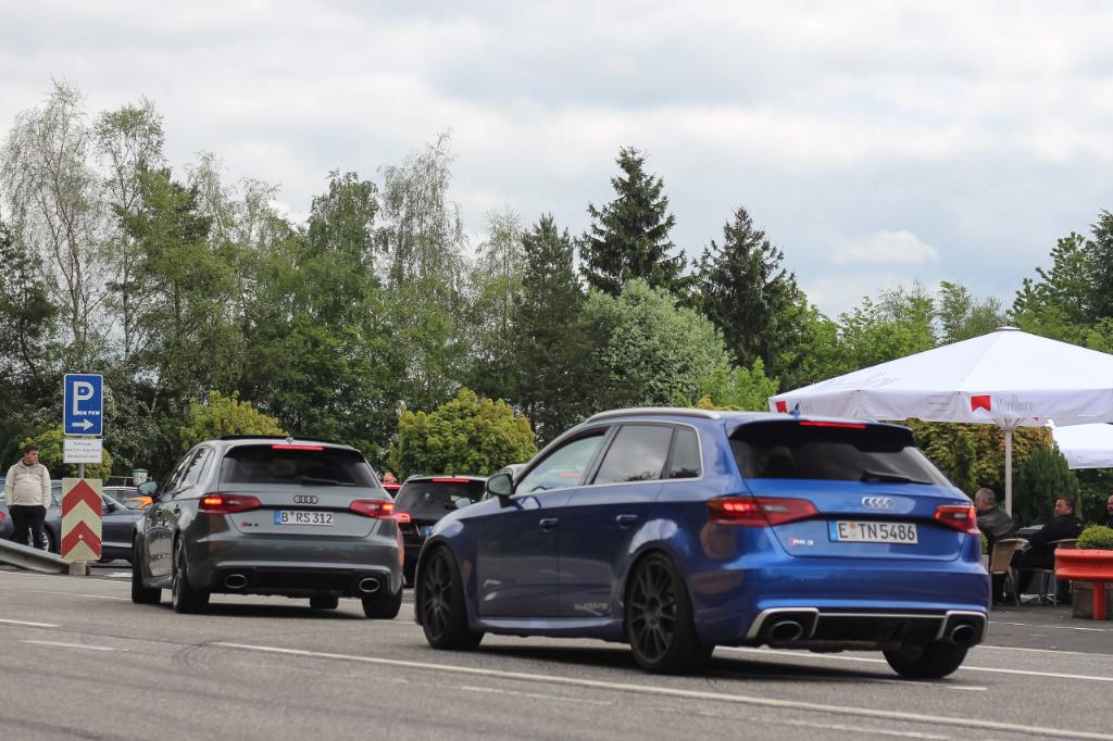 682498RS38V2670.jpg