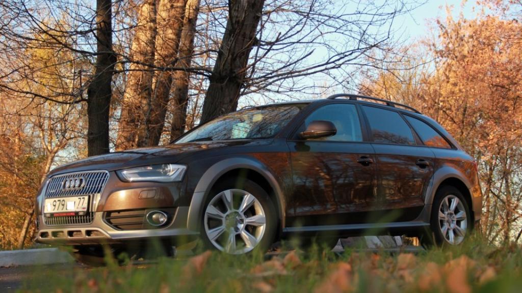684255740AUDIA4ALLROAD.jpg