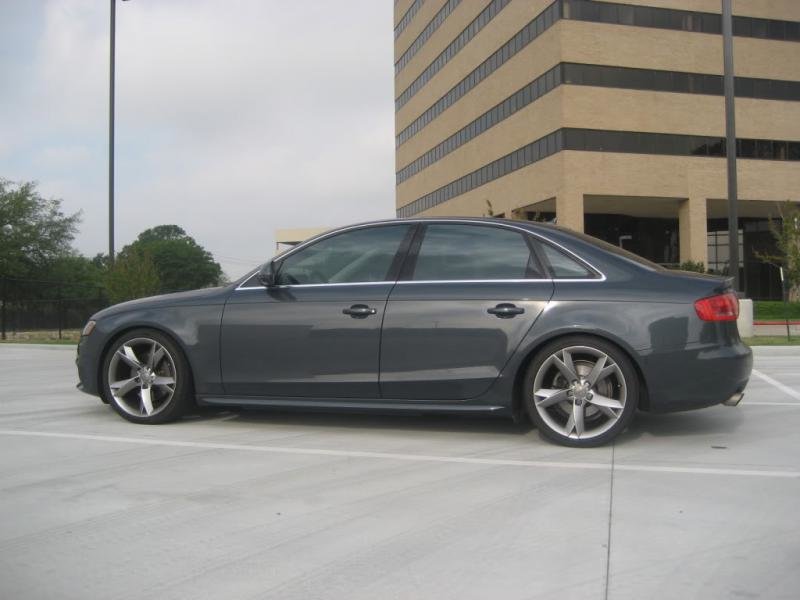 685291B8DualExhaust006.jpg