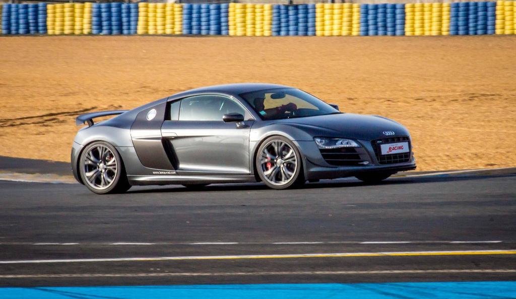 685376R8GT1358.jpg