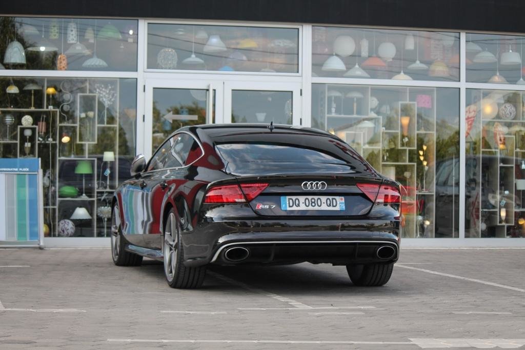 685566RS73485.jpg